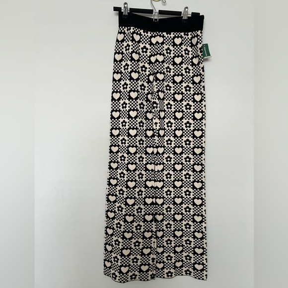 Twik tall women size Medium off white and black pants from Simons - Picture 1 of 5